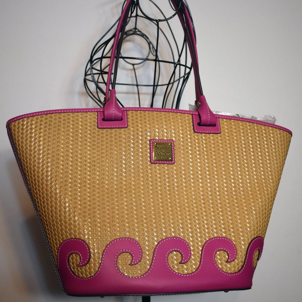 NWOT DOONEY & BOURKE Woven Atlantic Beacon Tote